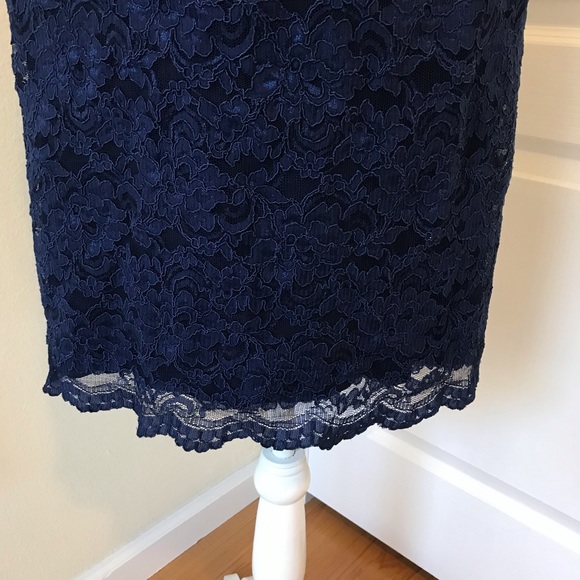 Ralph Lauren Navy Lace Sheath Dress Evening size 6 - Picture 5 of 7
